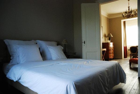 B&B Villa Des Roses Hasselt Bagian luar foto